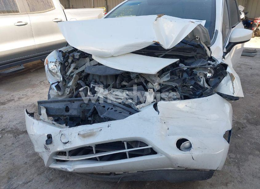 Photo 6 of 2016 Nissan Versa NOTE S (SR)/S PLUS/SL/SR/SV (VIN 3N1CE2CP5GL361923)