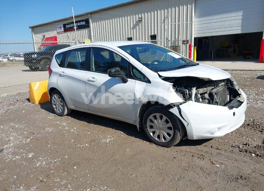 2016 Nissan Versa NOTE S (SR)/S PLUS/SL/SR/SV (VIN 3N1CE2CP5GL392170) main photo