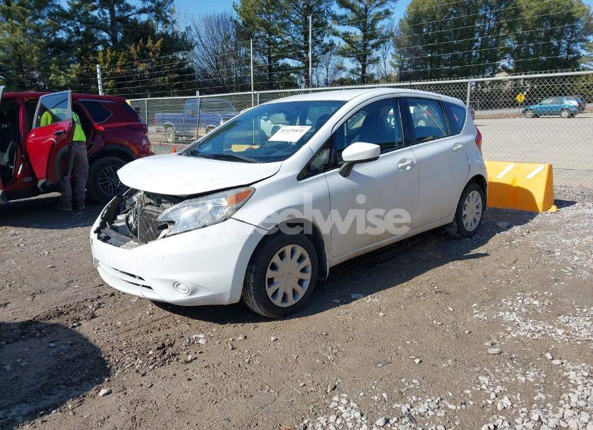Photo 2 of 2016 Nissan Versa NOTE S (SR)/S PLUS/SL/SR/SV (VIN 3N1CE2CP5GL392170)