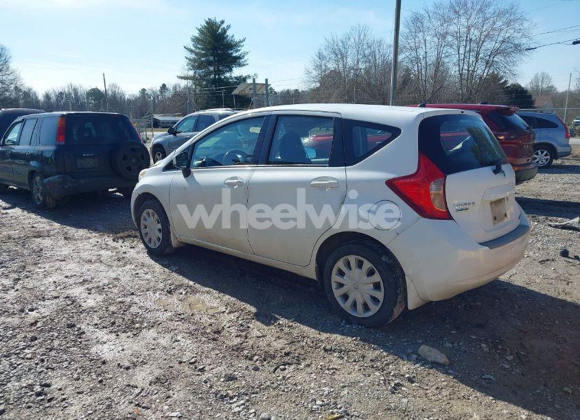Photo 3 of 2016 Nissan Versa NOTE S (SR)/S PLUS/SL/SR/SV (VIN 3N1CE2CP5GL392170)