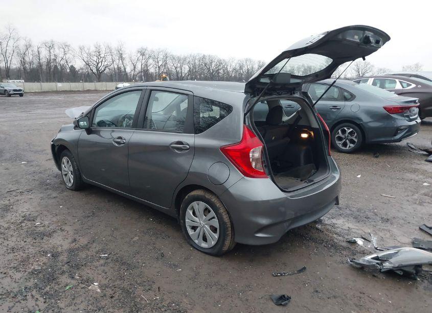 Photo 3 of 2017 Nissan Versa NOTE SV (VIN 3N1CE2CP5HL360384)