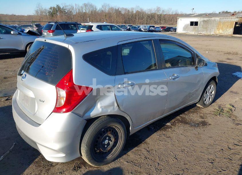 Photo 4 of 2017 Nissan Versa NOTE SV (VIN 3N1CE2CP5HL375340)