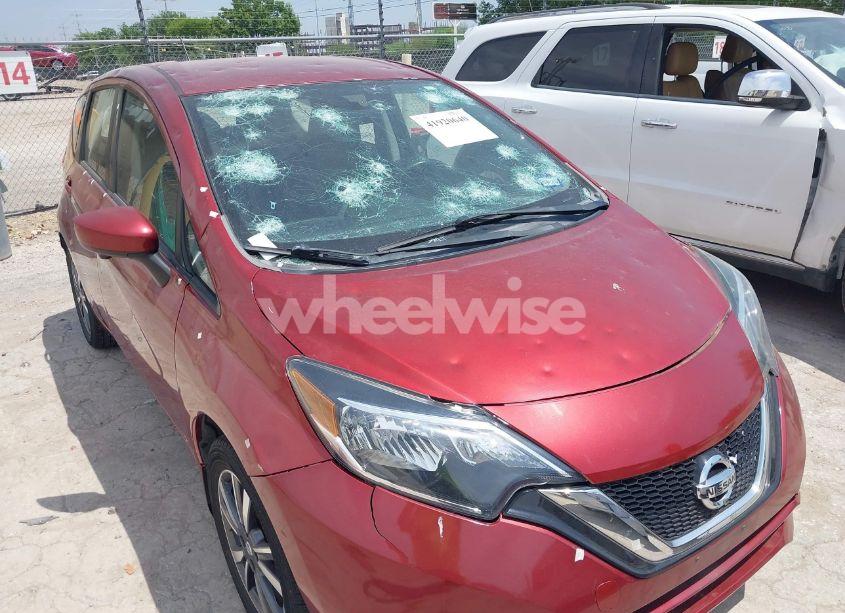 Photo 6 of 2017 Nissan Versa NOTE SL (VIN 3N1CE2CP5HL379050)