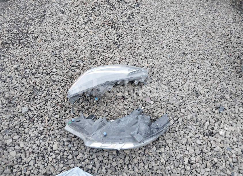 Photo 11 of 2018 Nissan Versa NOTE SV (VIN 3N1CE2CP5JL352937)