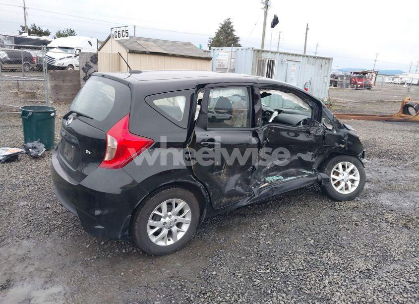 Photo 4 of 2018 Nissan Versa NOTE SV (VIN 3N1CE2CP5JL352937)