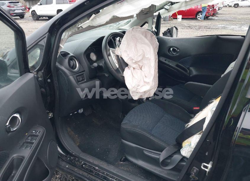 Photo 5 of 2018 Nissan Versa NOTE SV (VIN 3N1CE2CP5JL352937)