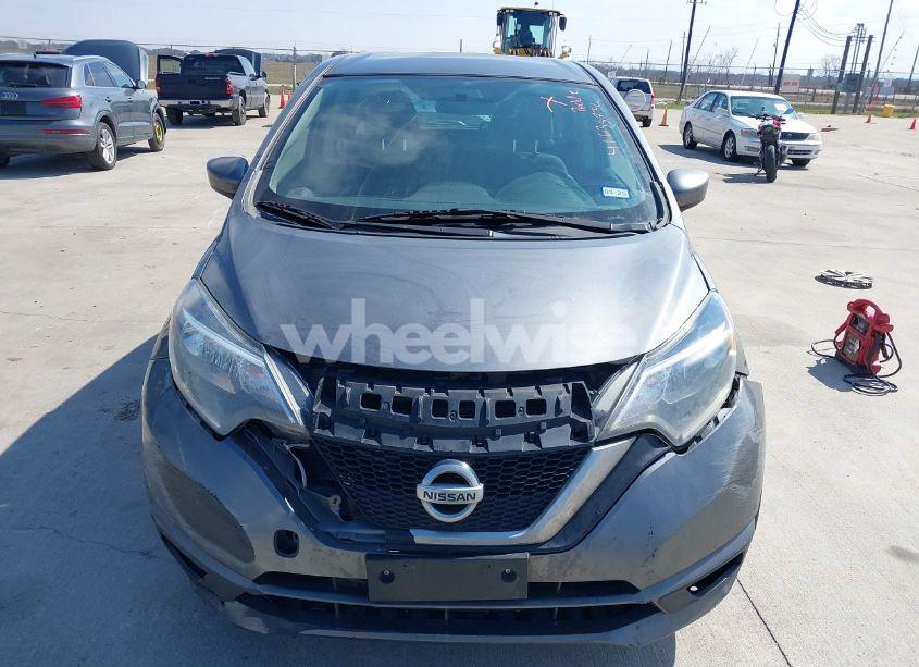 Photo 12 of 2019 Nissan Versa NOTE SV (VIN 3N1CE2CP5KL363034)
