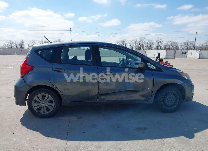 Photo 13 of 2019 Nissan Versa NOTE SV (VIN 3N1CE2CP5KL363034)