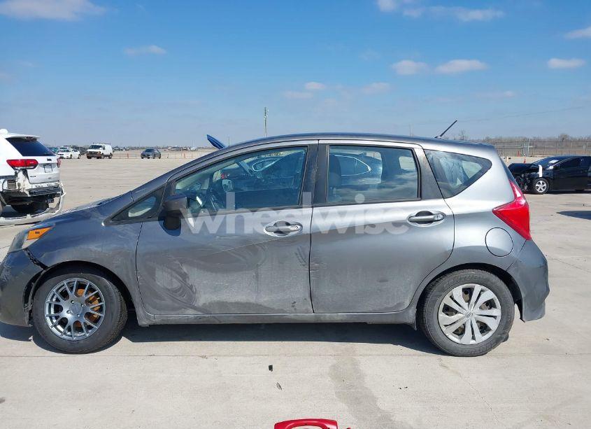 Photo 14 of 2019 Nissan Versa NOTE SV (VIN 3N1CE2CP5KL363034)