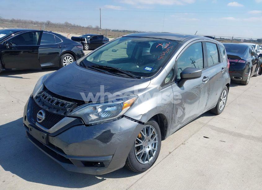 Photo 2 of 2019 Nissan Versa NOTE SV (VIN 3N1CE2CP5KL363034)