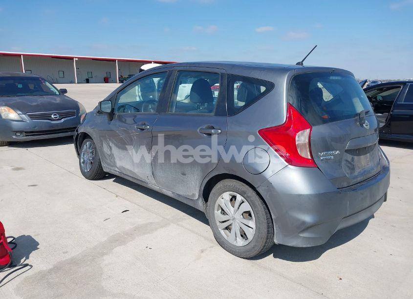 Photo 3 of 2019 Nissan Versa NOTE SV (VIN 3N1CE2CP5KL363034)