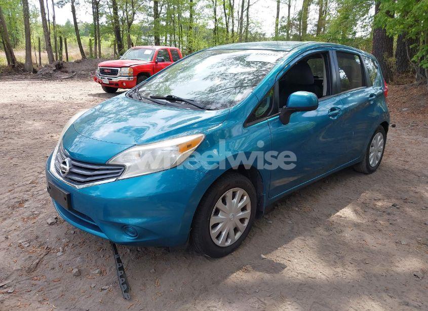 Photo 2 of 2014 Nissan Versa NOTE SV (VIN 3N1CE2CP6EL389453)