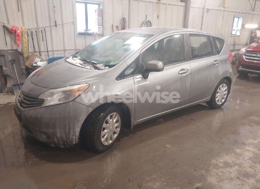 Photo 2 of 2014 Nissan Versa NOTE SV (VIN 3N1CE2CP6EL414397)