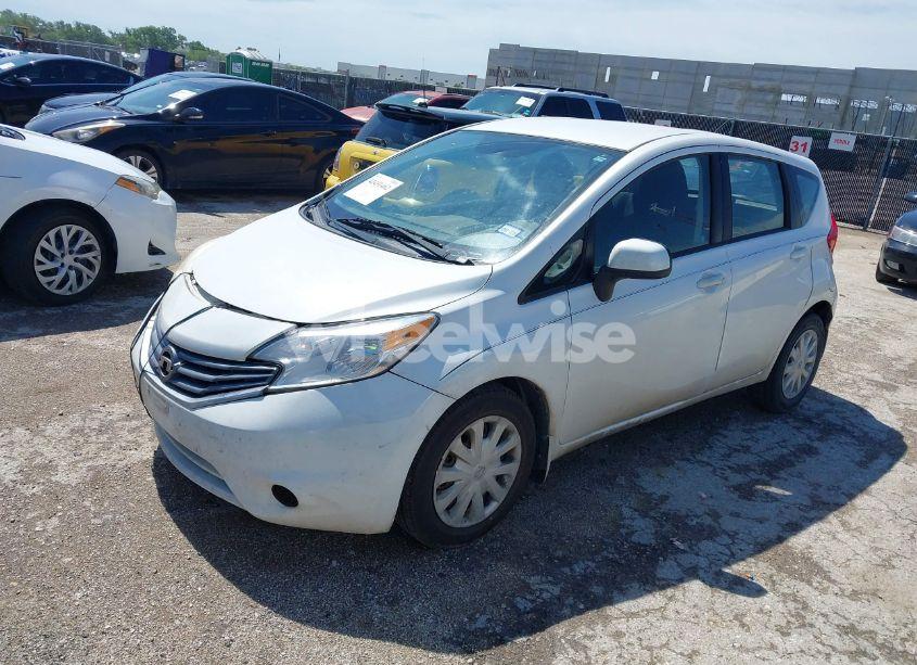 Photo 2 of 2014 Nissan Versa NOTE SV (VIN 3N1CE2CP6EL435914)