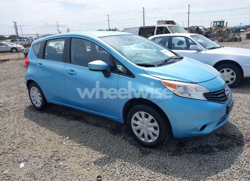 2015 Nissan Versa NOTE S (SR) (VIN 3N1CE2CP6FL366529) main photo