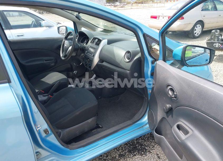 Photo 5 of 2015 Nissan Versa NOTE S (SR) (VIN 3N1CE2CP6FL366529)