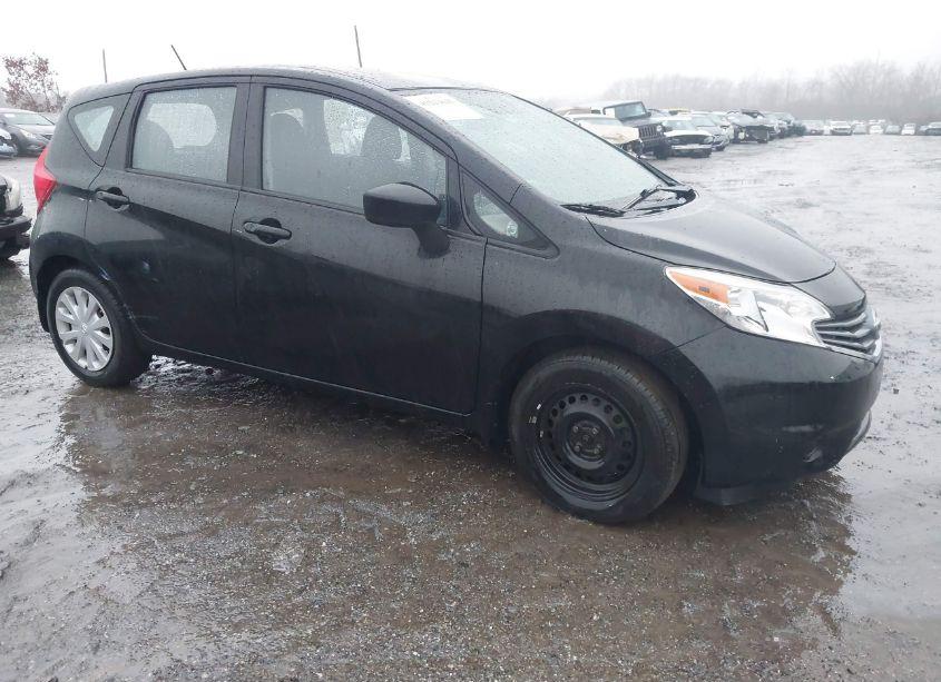 2015 Nissan Versa NOTE SV (VIN 3N1CE2CP6FL367700) main photo