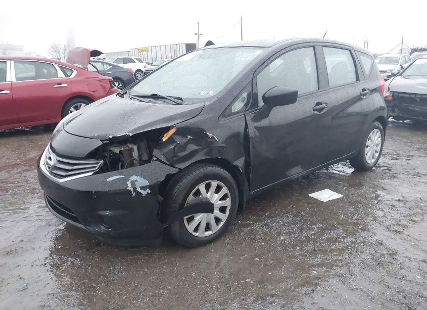 Photo 2 of 2015 Nissan Versa NOTE SV (VIN 3N1CE2CP6FL367700)