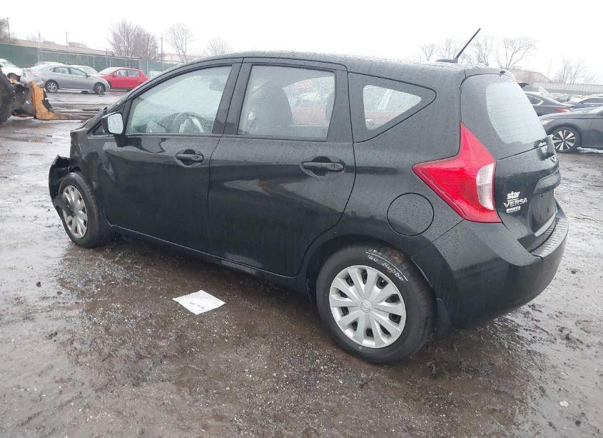 Photo 3 of 2015 Nissan Versa NOTE SV (VIN 3N1CE2CP6FL367700)