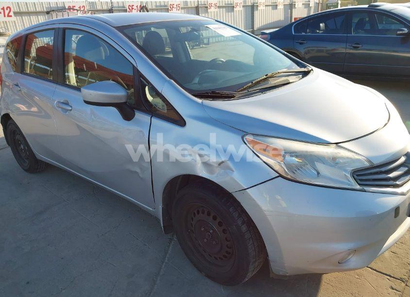 Photo 6 of 2015 Nissan Versa NOTE SV (VIN 3N1CE2CP6FL370354)