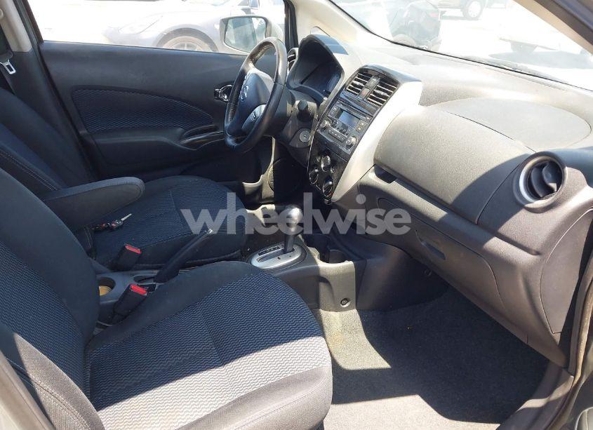 Photo 5 of 2015 Nissan Versa NOTE S (SR)/S PLUS/SL/SR/SV (VIN 3N1CE2CP6FL376719)