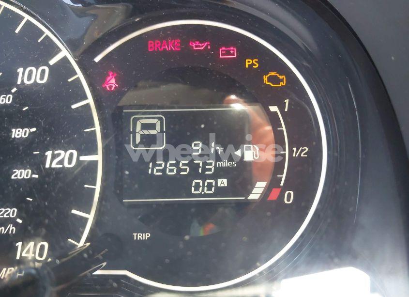 Photo 7 of 2015 Nissan Versa NOTE S (SR)/S PLUS/SL/SR/SV (VIN 3N1CE2CP6FL376719)