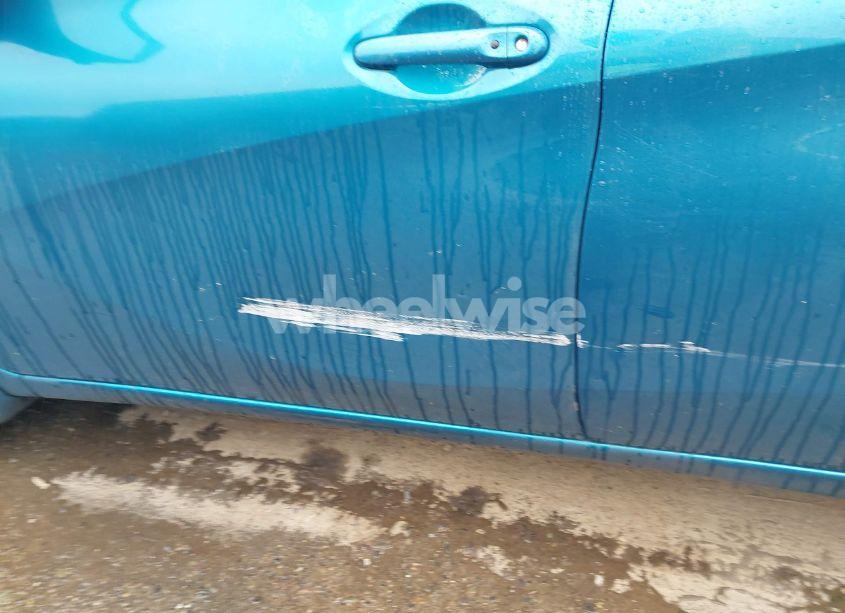 Photo 6 of 2015 Nissan Versa NOTE SL (VIN 3N1CE2CP6FL377255)