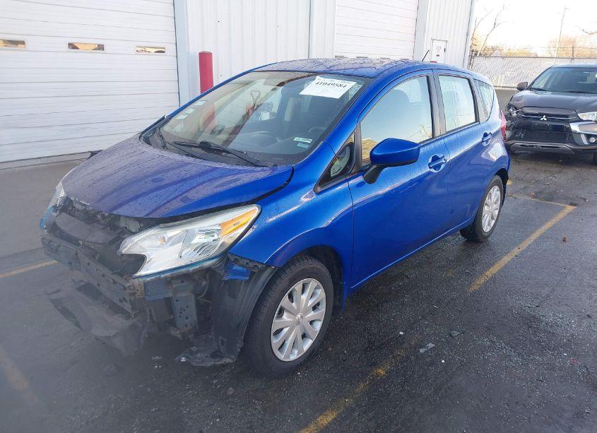Photo 2 of 2015 Nissan Versa NOTE S (SR)/S PLUS/SL/SR/SV (VIN 3N1CE2CP6FL382620)