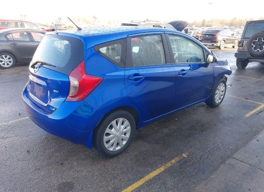 Photo 4 of 2015 Nissan Versa NOTE S (SR)/S PLUS/SL/SR/SV (VIN 3N1CE2CP6FL382620)