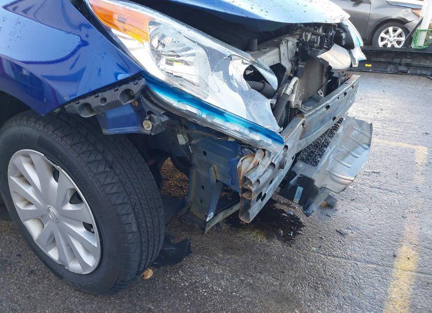 Photo 6 of 2015 Nissan Versa NOTE S (SR)/S PLUS/SL/SR/SV (VIN 3N1CE2CP6FL382620)