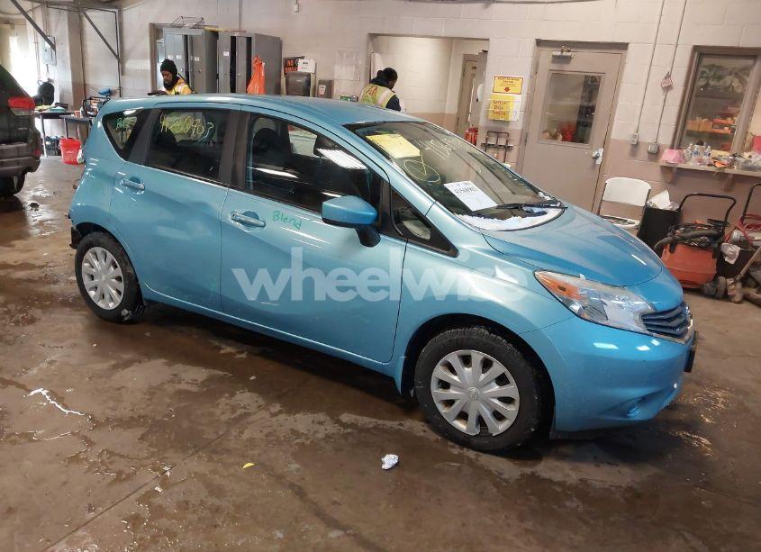 2015 Nissan Versa NOTE S PLUS (VIN 3N1CE2CP6FL385016) main photo