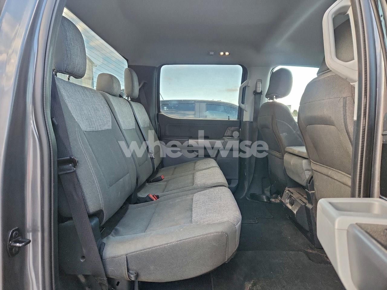 Photo 10 of 2023 FORD F150 SUPERCREW (VIN 3N1CE2CP6FL394993)