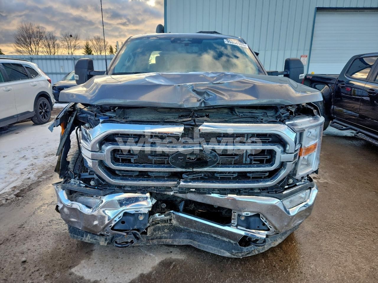 Photo 5 of 2023 FORD F150 SUPERCREW (VIN 3N1CE2CP6FL394993)