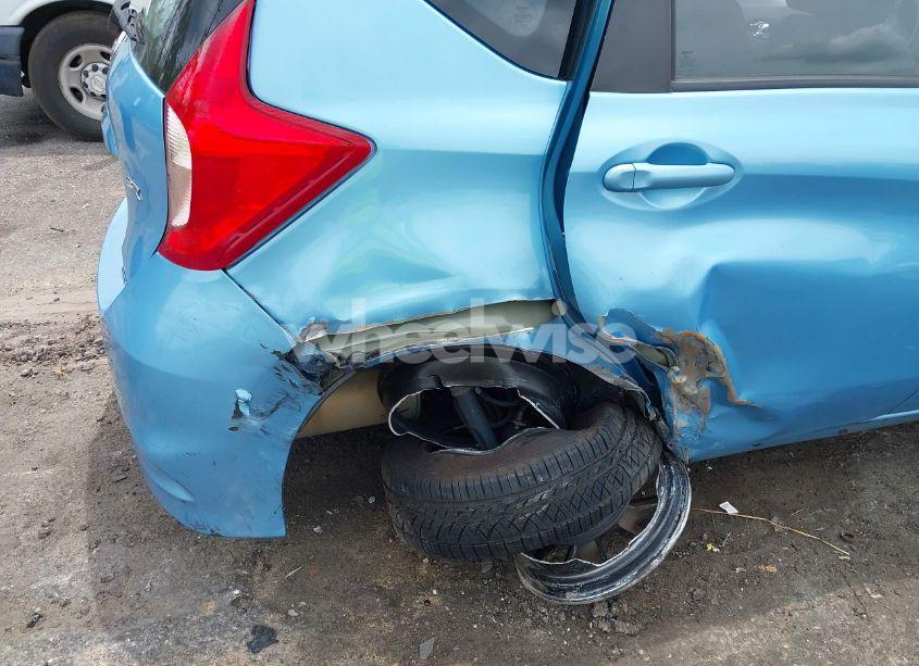 Photo 6 of 2015 Nissan Versa NOTE SR (VIN 3N1CE2CP6FL395786)