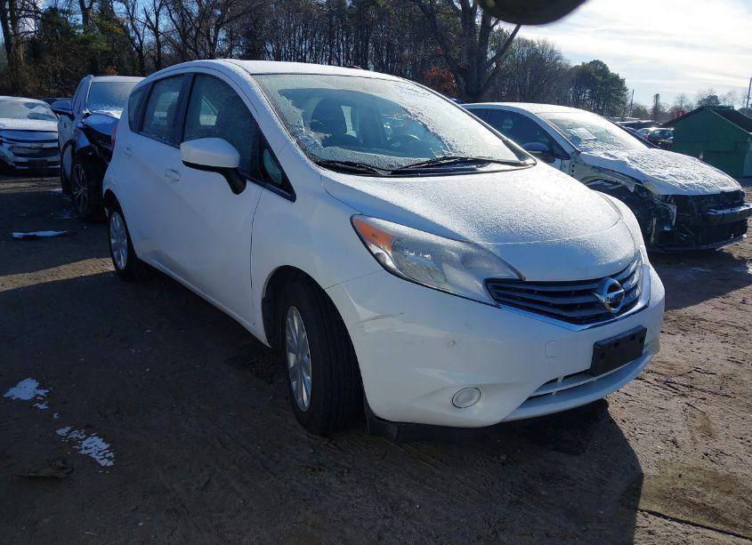 2015 Nissan Versa NOTE SV (VIN 3N1CE2CP6FL397375) main photo