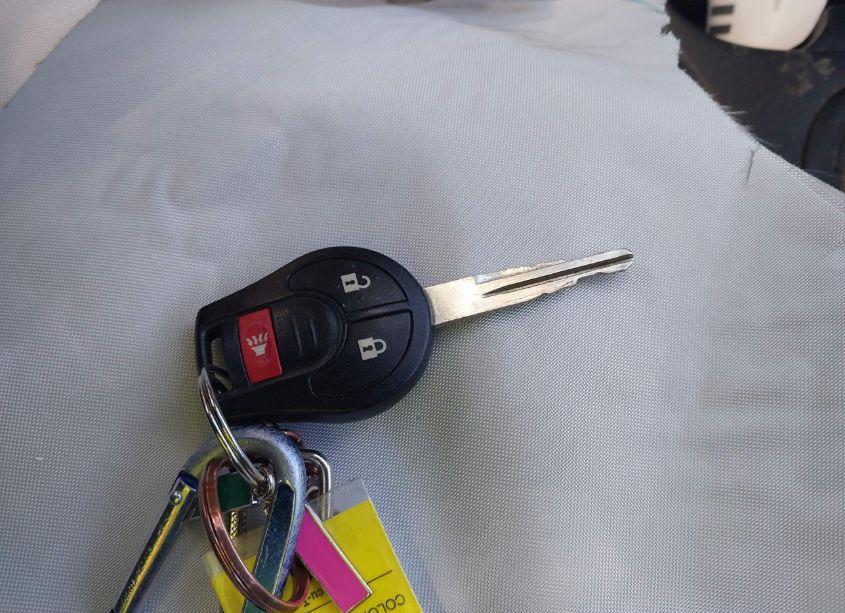 Photo 11 of 2015 Nissan Versa NOTE SV (VIN 3N1CE2CP6FL397375)