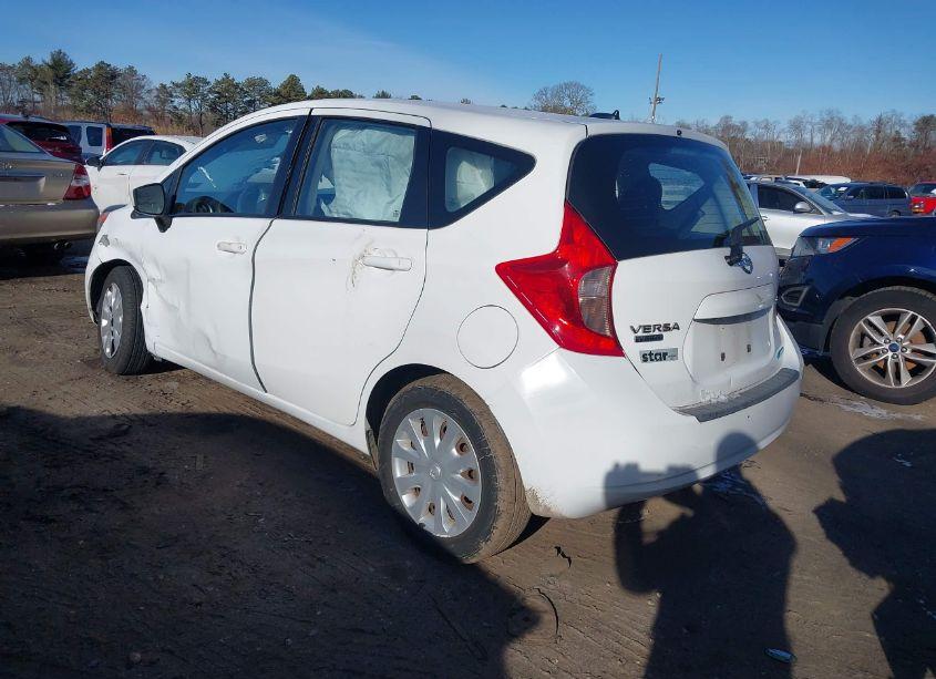 Photo 3 of 2015 Nissan Versa NOTE SV (VIN 3N1CE2CP6FL397375)