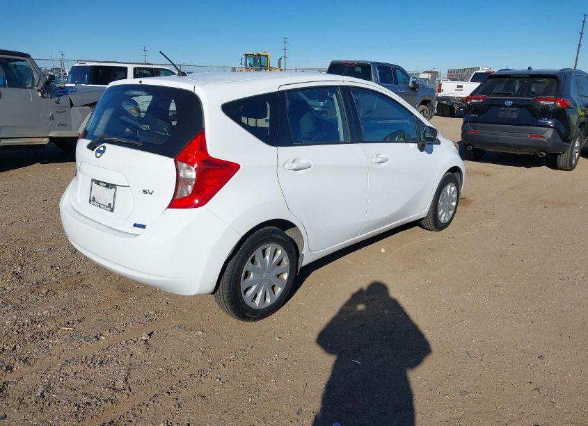 Photo 4 of 2015 Nissan Versa NOTE SV (VIN 3N1CE2CP6FL401540)