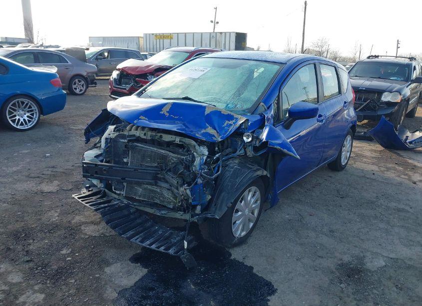 Photo 2 of 2015 Nissan Versa NOTE S (SR)/S PLUS/SL/SR/SV (VIN 3N1CE2CP6FL409167)