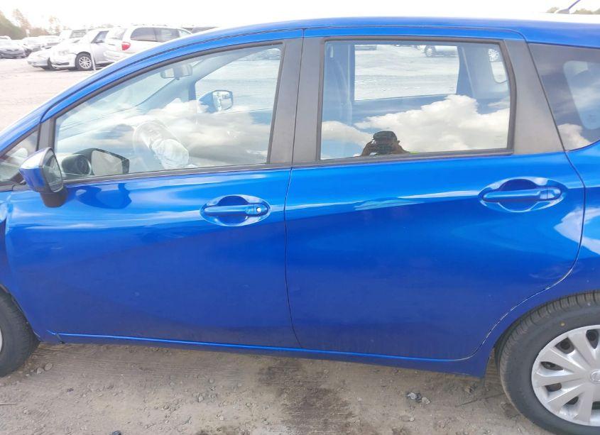 Photo 14 of 2015 Nissan Versa NOTE S (SR)/S PLUS/SL/SR/SV (VIN 3N1CE2CP6FL414367)