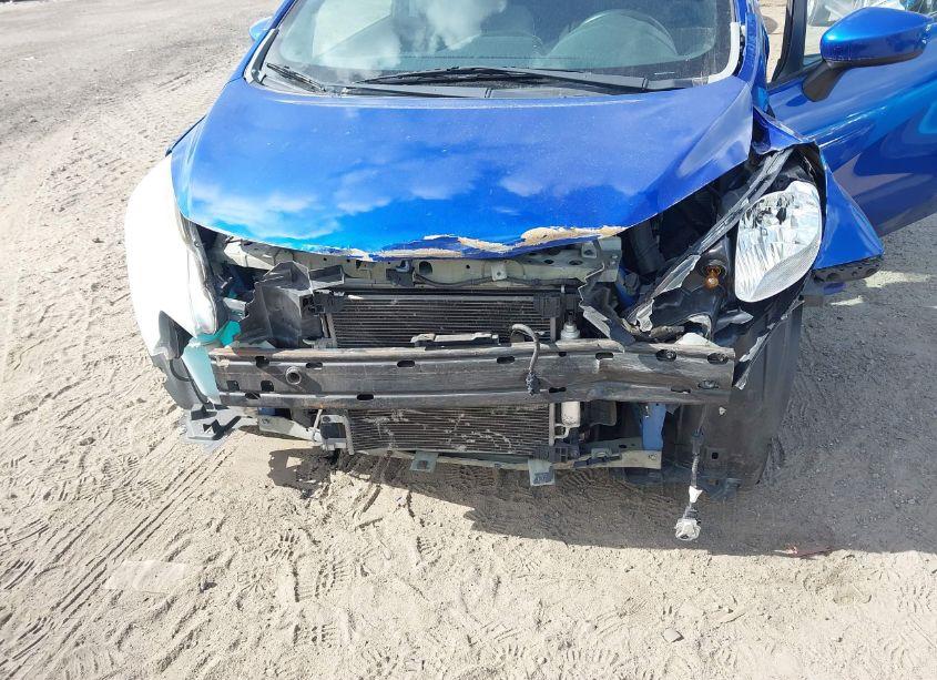 Photo 6 of 2015 Nissan Versa NOTE S (SR)/S PLUS/SL/SR/SV (VIN 3N1CE2CP6FL414367)