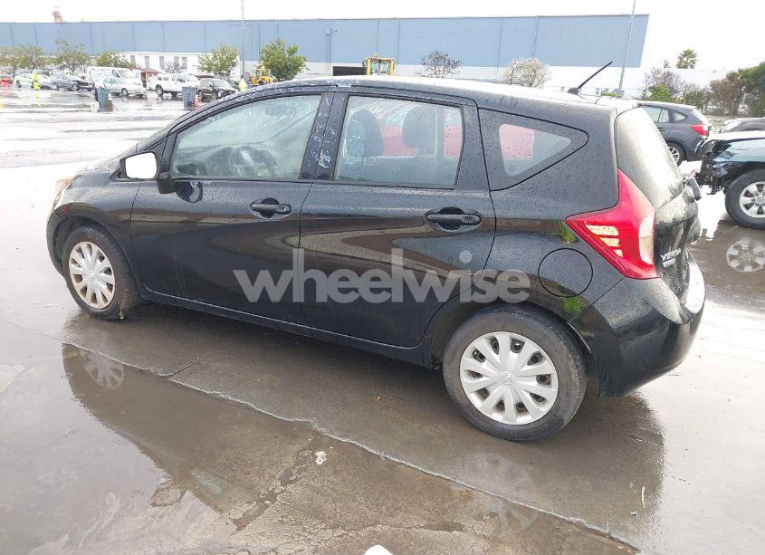 Photo 3 of 2015 Nissan Versa NOTE S (SR)/S PLUS/SL/SR/SV (VIN 3N1CE2CP6FL417964)