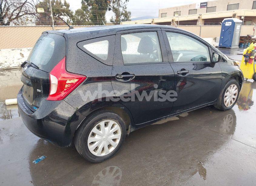 Photo 4 of 2015 Nissan Versa NOTE S (SR)/S PLUS/SL/SR/SV (VIN 3N1CE2CP6FL417964)