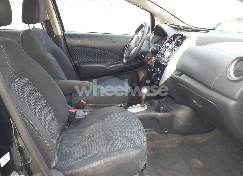 Photo 5 of 2015 Nissan Versa NOTE S (SR)/S PLUS/SL/SR/SV (VIN 3N1CE2CP6FL417964)