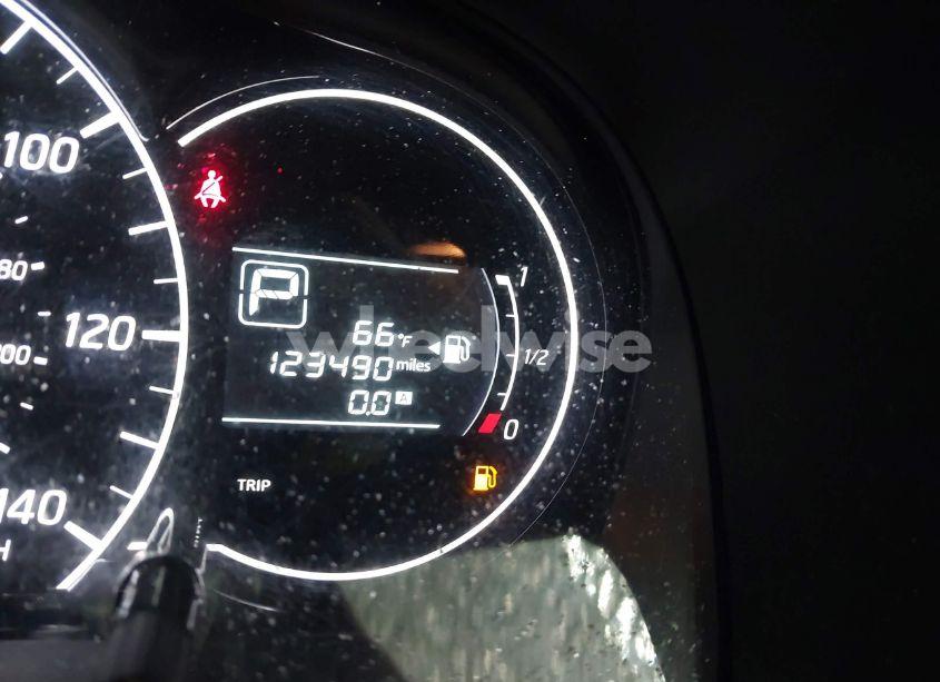 Photo 15 of 2015 Nissan Versa NOTE S (SR)/S PLUS/SL/SR/SV (VIN 3N1CE2CP6FL422100)