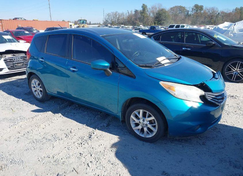 2015 Nissan Versa NOTE SV (VIN 3N1CE2CP6FL427703) main photo