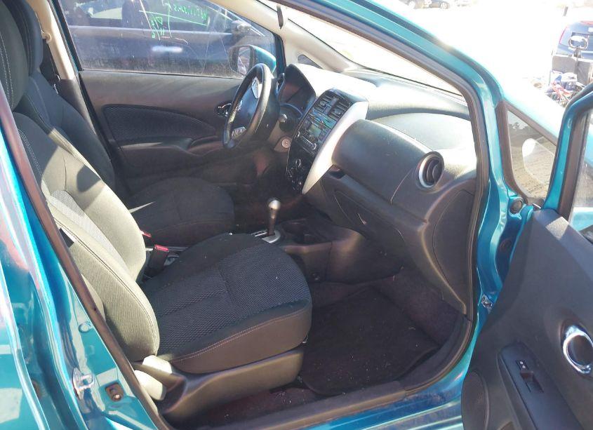 Photo 5 of 2015 Nissan Versa NOTE SV (VIN 3N1CE2CP6FL427703)