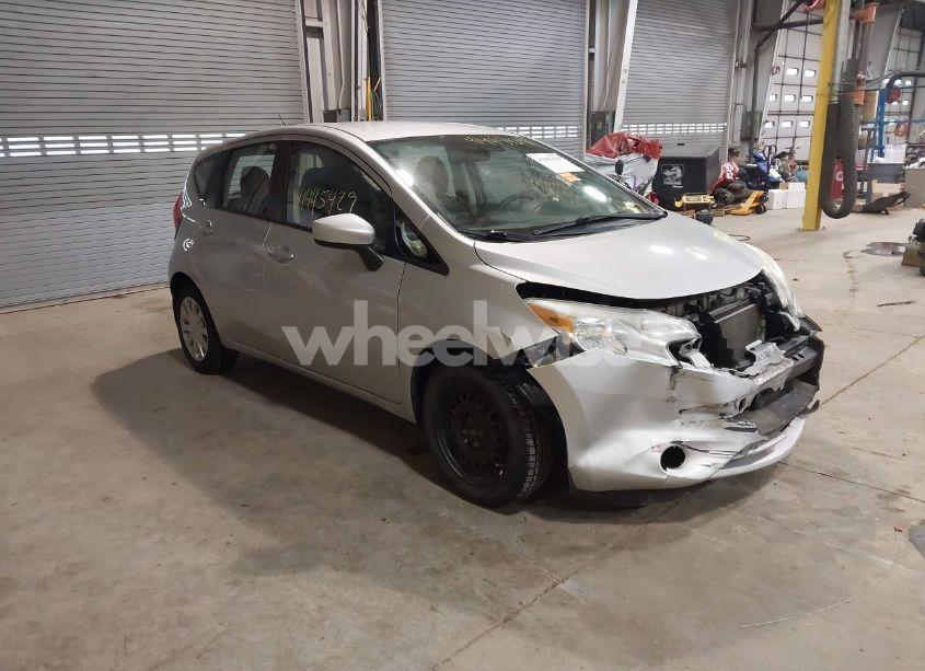 2015 Nissan Versa NOTE S PLUS (VIN 3N1CE2CP6FL446039) main photo