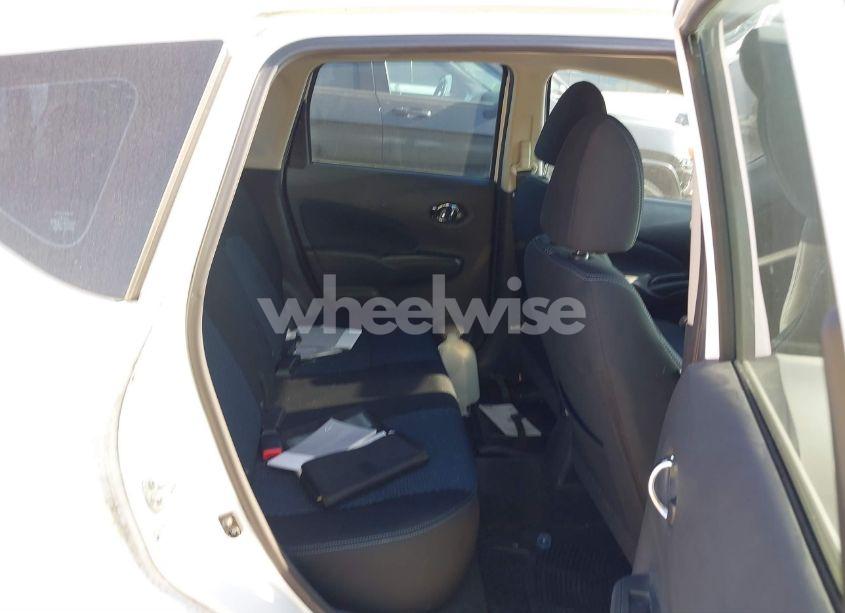 Photo 8 of 2015 Nissan Versa NOTE SV (VIN 3N1CE2CP6FL449636)