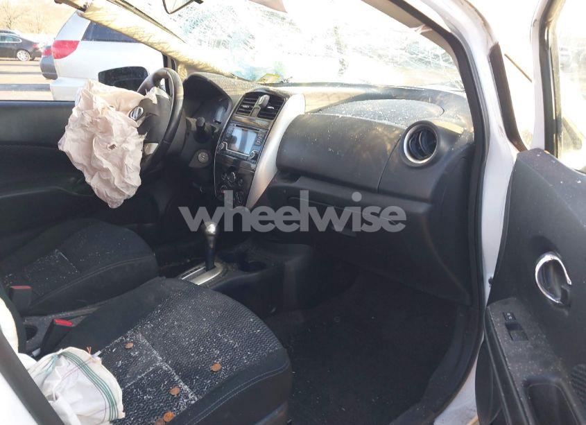 Photo 5 of 2016 Nissan Versa NOTE S (SR)/S PLUS/SL/SR/SV (VIN 3N1CE2CP6GL361543)